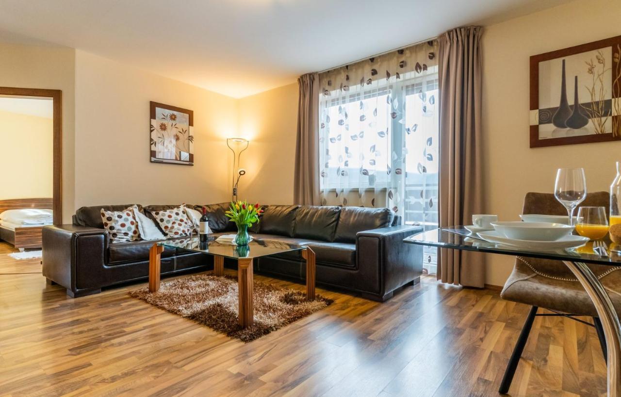Central Apartment *